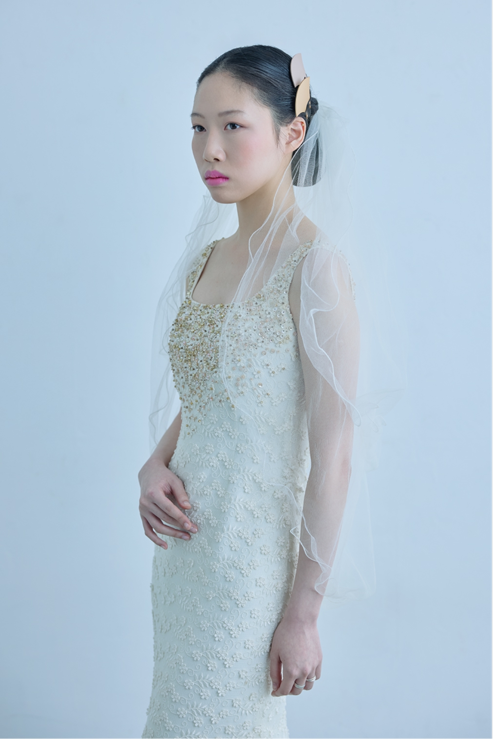 四季 金色の着用イメージ